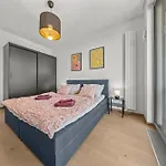 Eurovea Tower - The First Skyscraper In Slovakia Appartement Bratislava