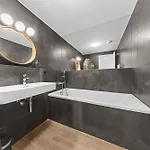 Eurovea Tower - The First Skyscraper In Slovakia Appartement