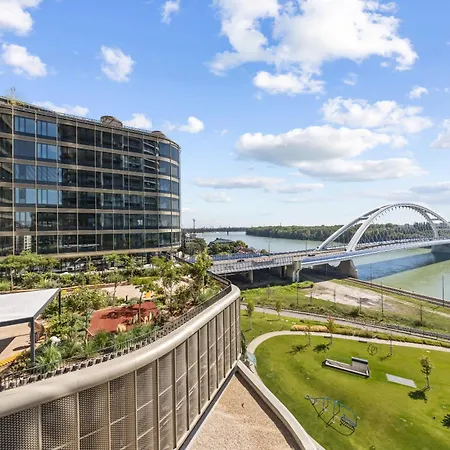 Eurovea Tower - The First Skyscraper In Slovakia * 布拉迪斯拉发