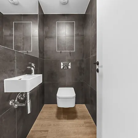 Appartamento The First Skyscraper In Slovakia *