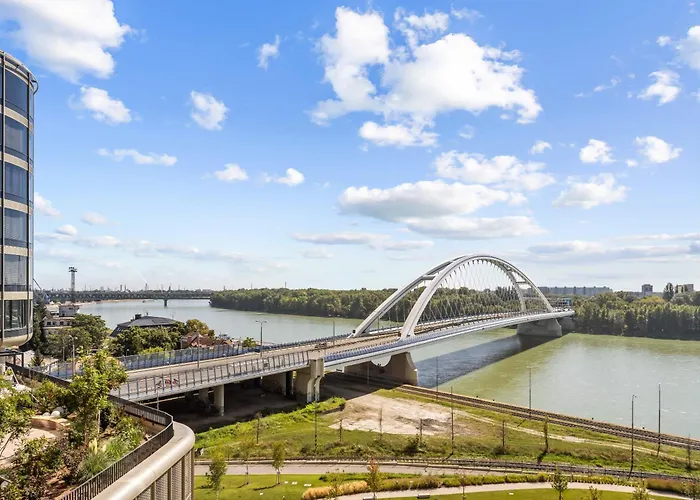 Eurovea Tower - The First Skyscraper In Slovakia Lejlighed *