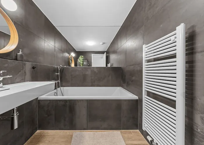 Eurovea Tower - The First Skyscraper In Slovakia Lejlighed