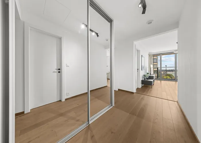 Eurovea Tower - The First Skyscraper In Slovakia Lejlighed *