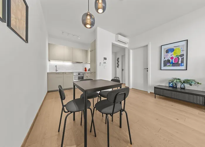 Eurovea Tower - The First Skyscraper In Slovakia Lejlighed Bratislava