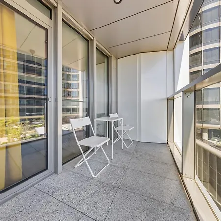 Lägenhet Eurovea Tower - The First Skyscraper In Slovakia *